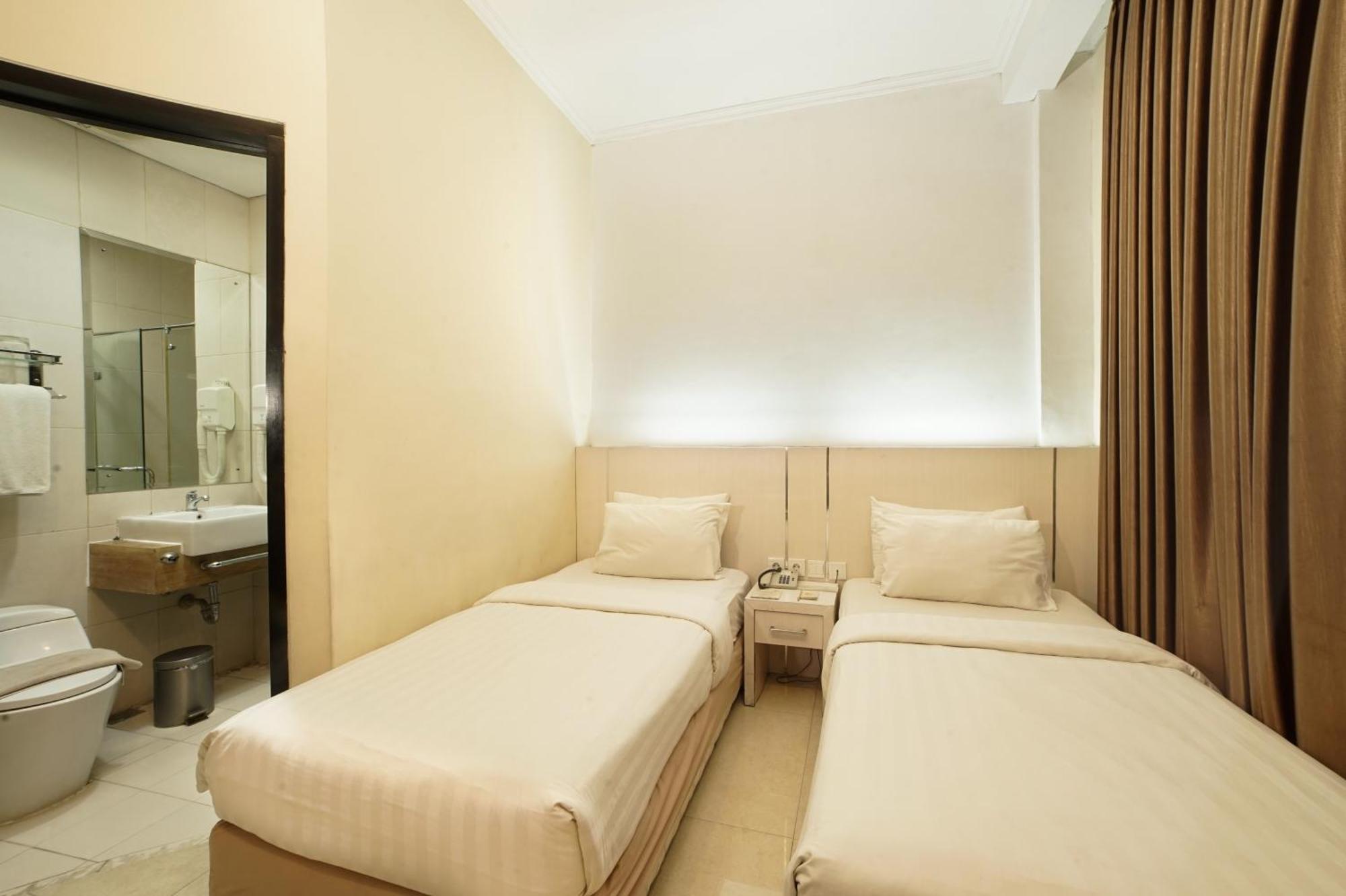 Ros-In Hotel Prawirotaman Exterior photo